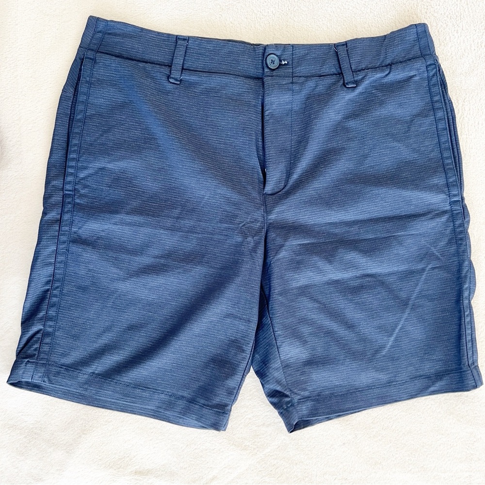 Under Armour Men's Navy Iso-Chill Airvent Golf Shorts 34